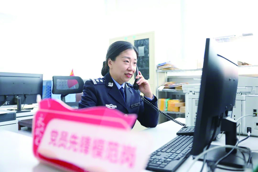 獄務(wù)服務(wù)中心設(shè)立獄務(wù)公開(kāi)電話