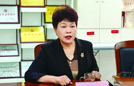 1大連徽商商會會長  齊圓圓