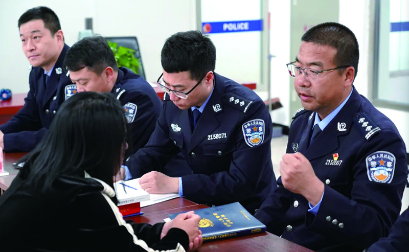 錦州監(jiān)獄領(lǐng)導(dǎo)與罪犯家屬面對面交流