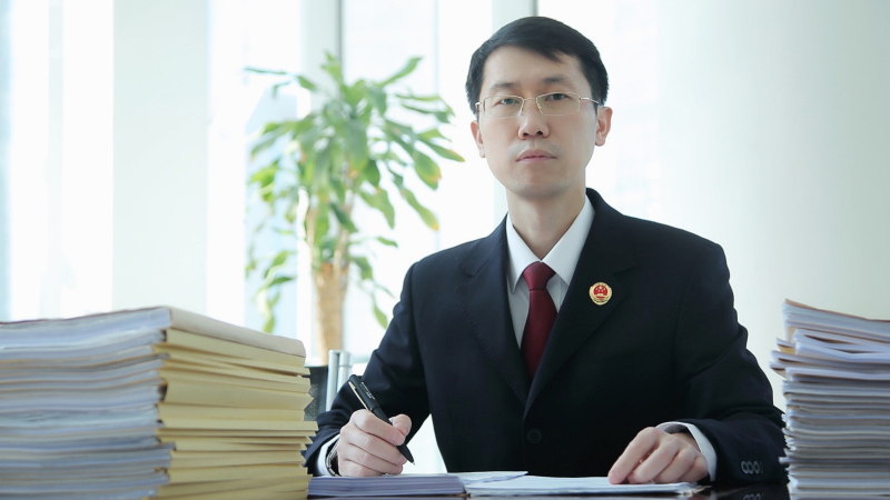 郎杰：從檢12年 不懈又無(wú)悔